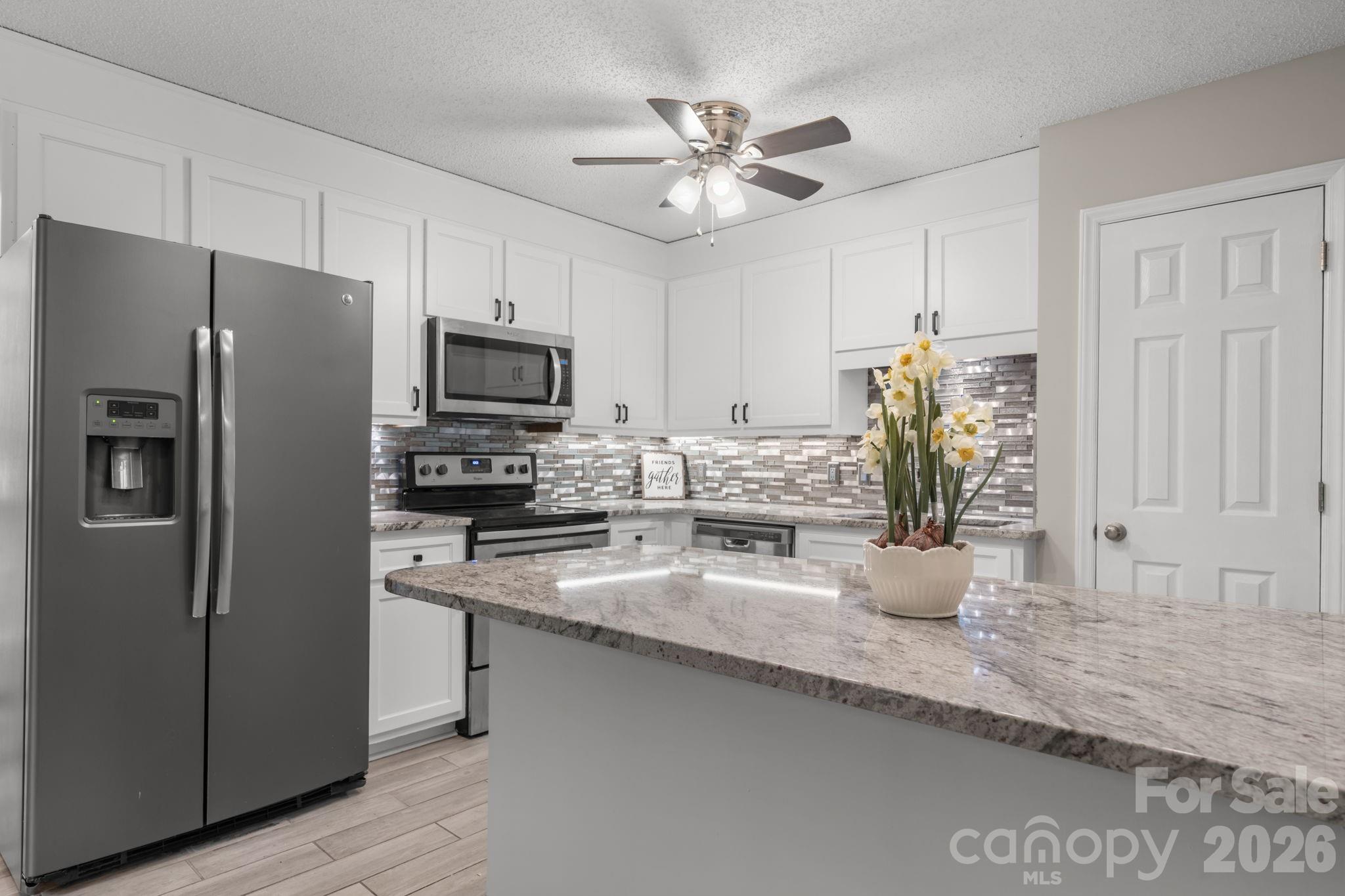 3840 Cherry Grove Drive Hickory NC 28602