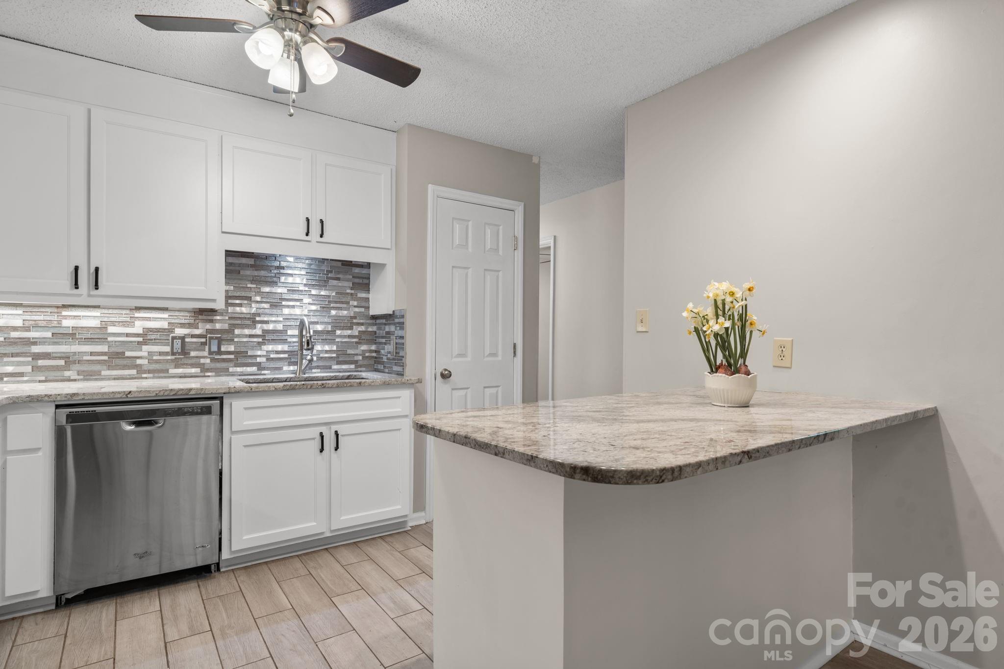 3840 Cherry Grove Drive Hickory NC 28602