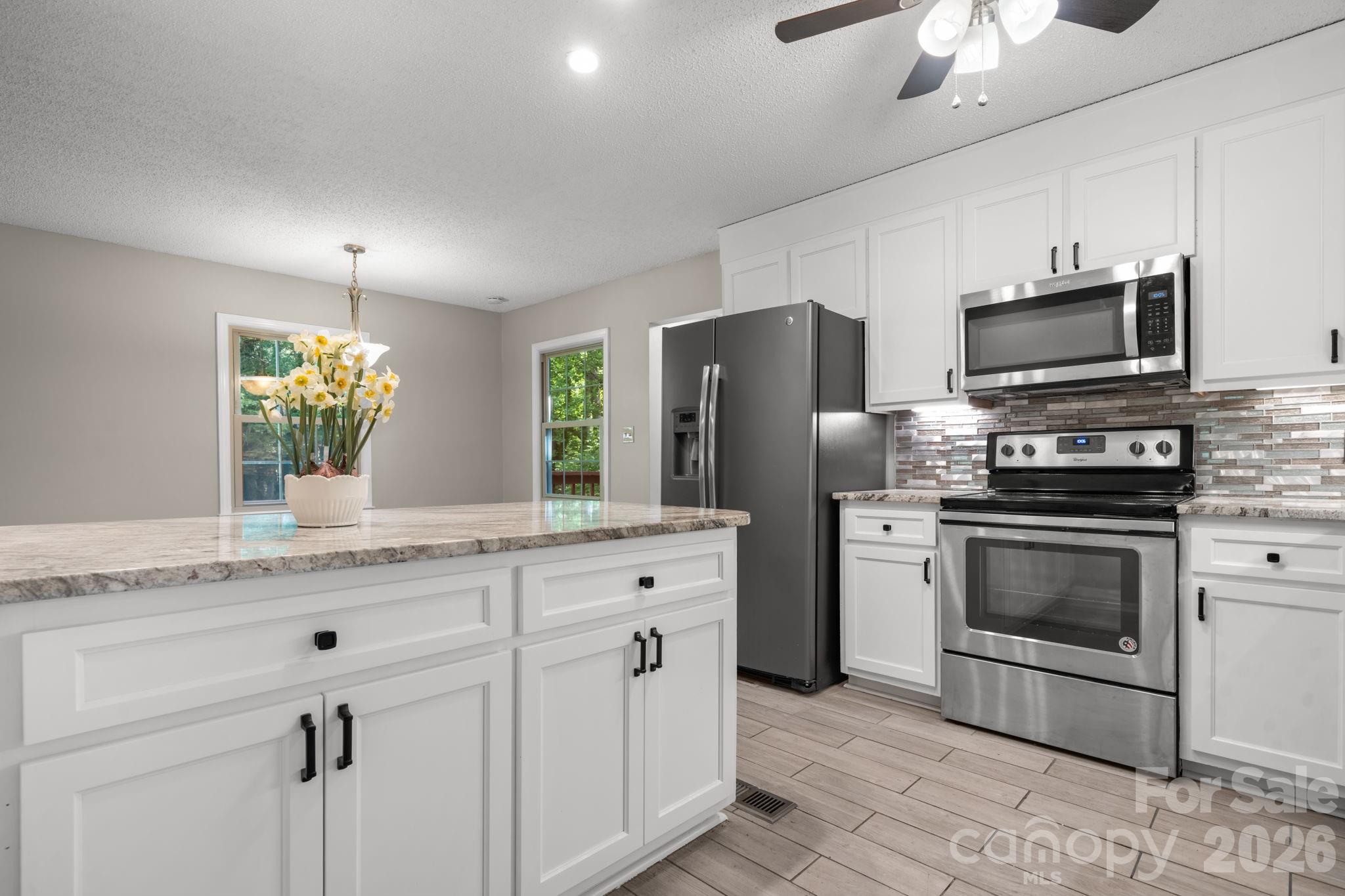 3840 Cherry Grove Drive Hickory NC 28602
