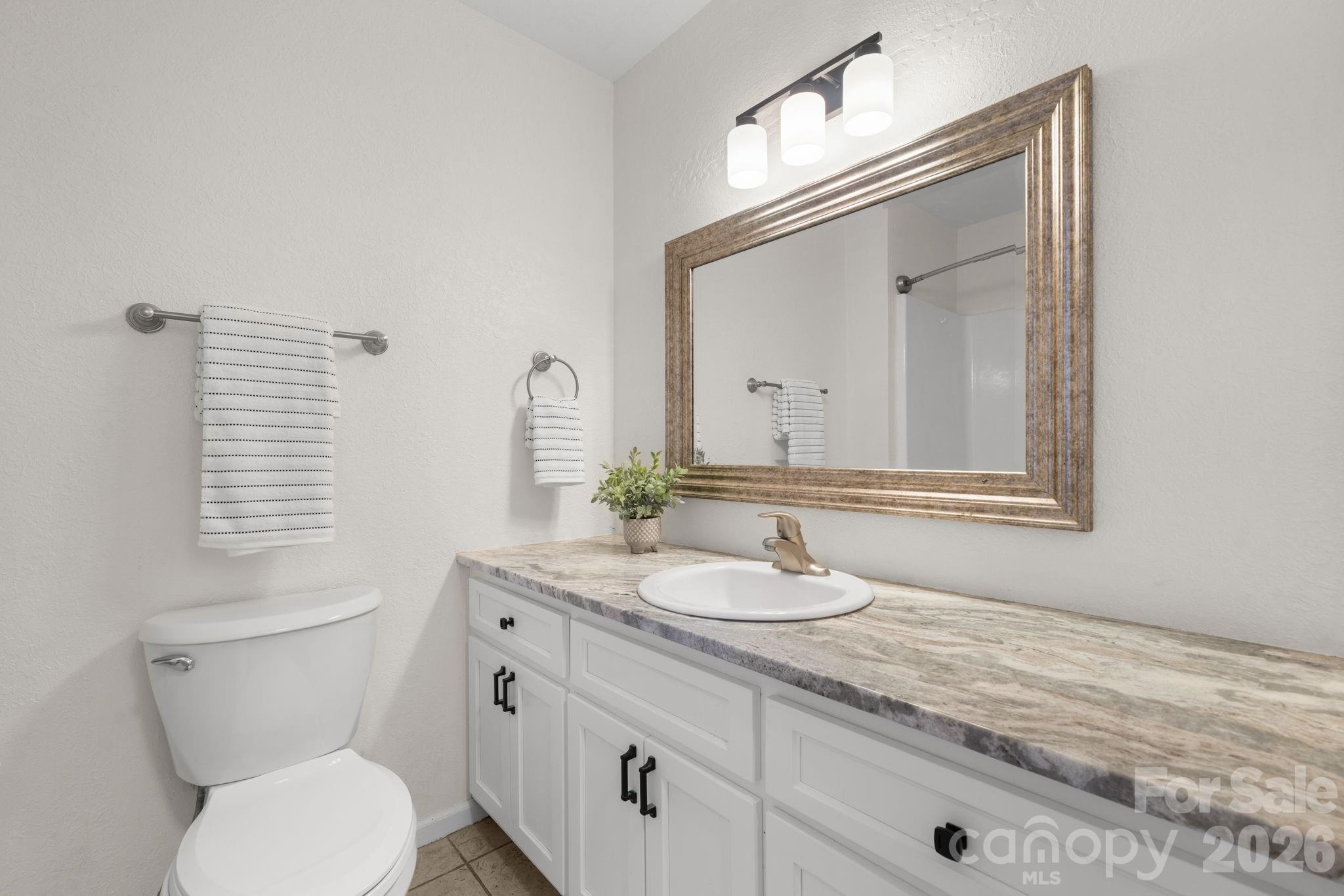 3840 Cherry Grove Drive Hickory NC 28602