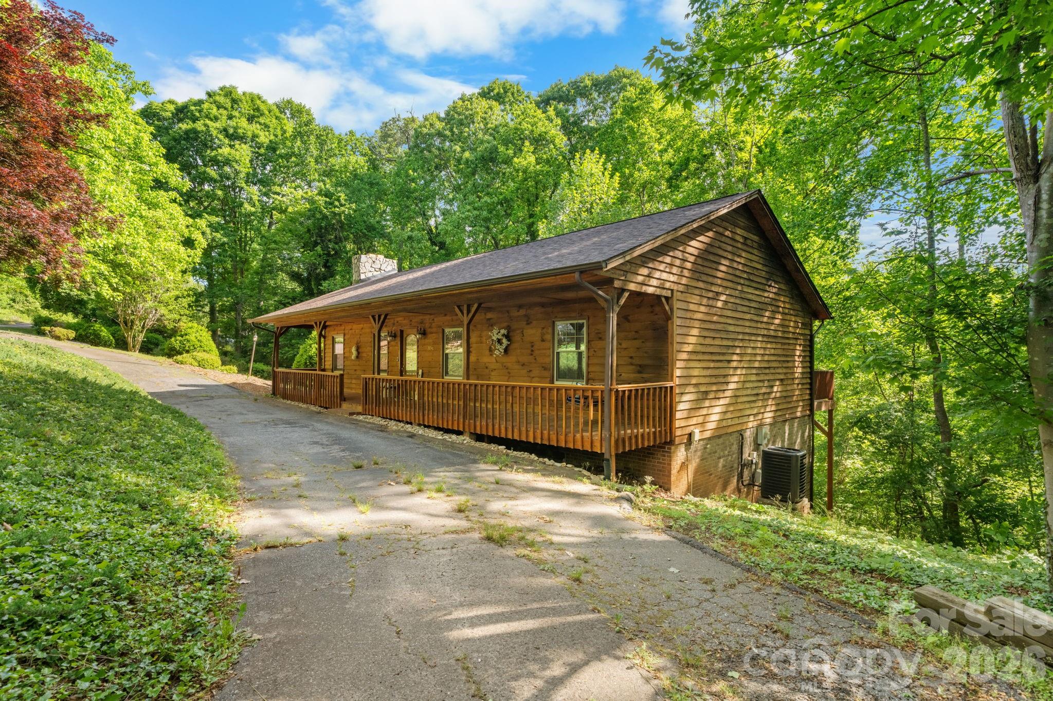 3840 Cherry Grove Drive Hickory NC 28602
