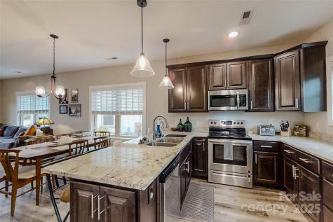 104 Wheeler Road Weaverville NC 28787