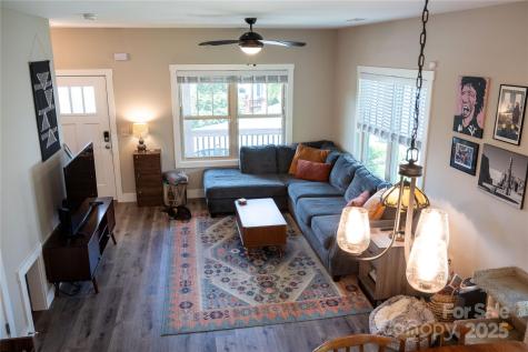 104 Wheeler Road Weaverville NC 28787