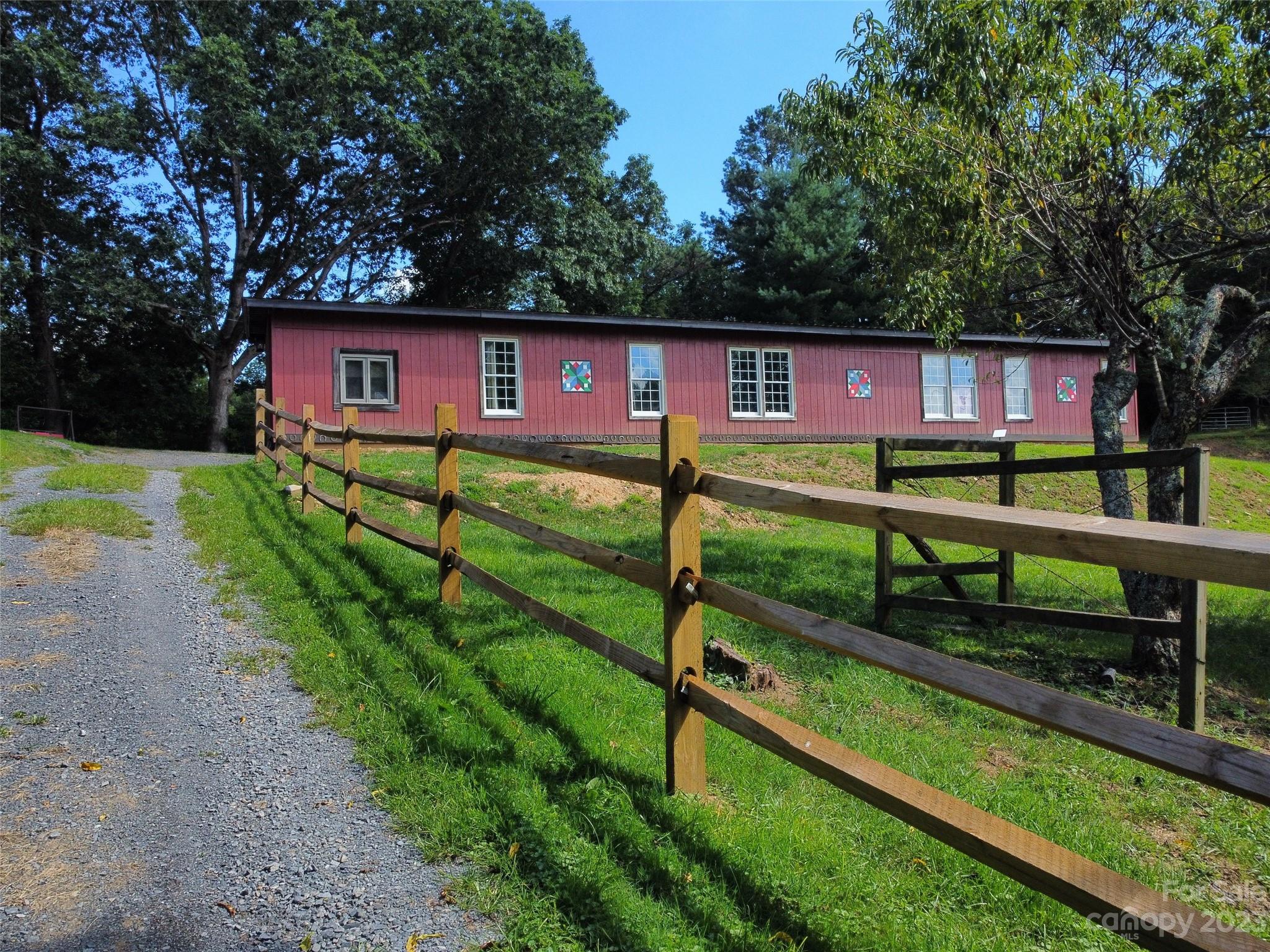 190 Lucky Lane Clyde NC 28721