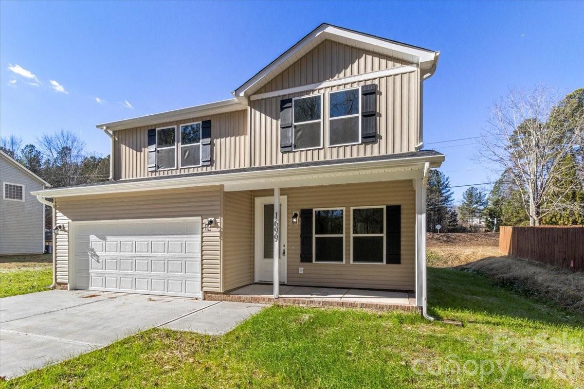 1699 Mission Oaks Street Kannapolis NC 28083