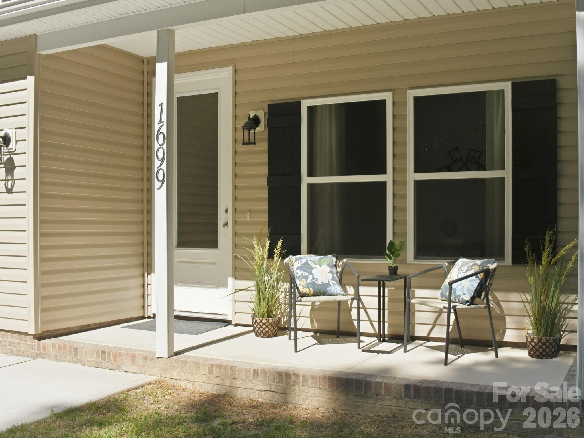 1699 Mission Oaks Street Kannapolis NC 28083