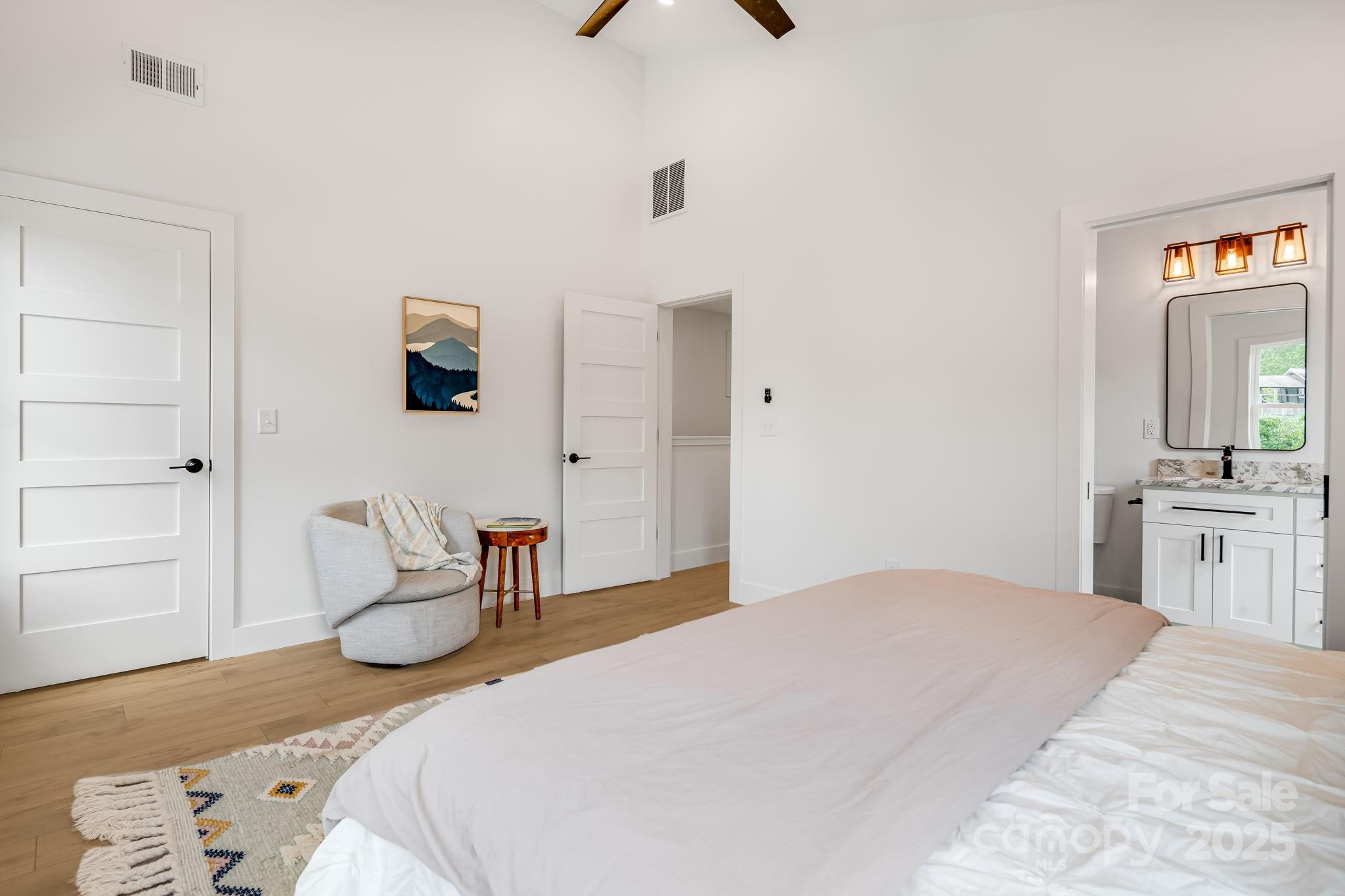 302 State Street Asheville NC 28806