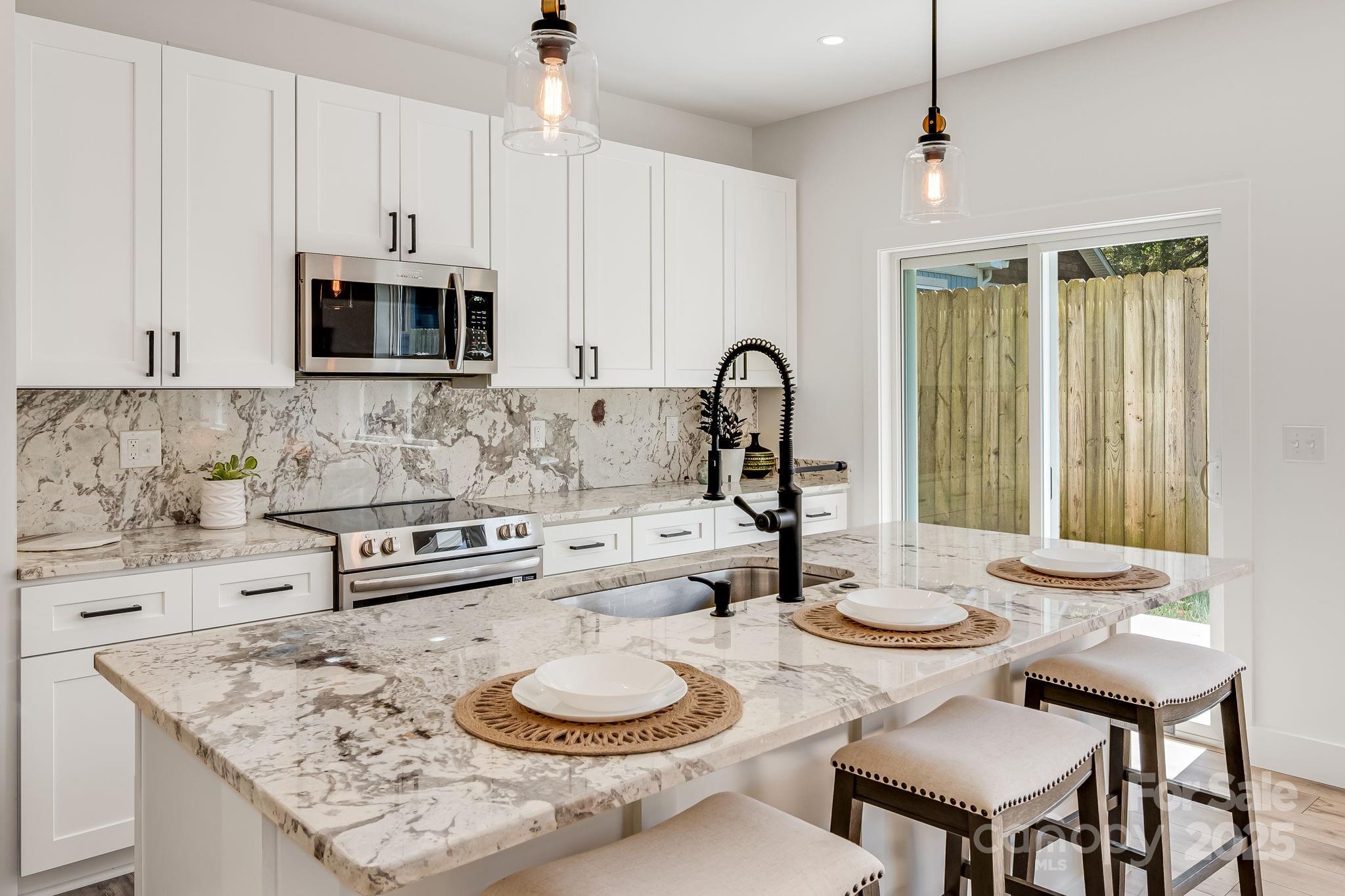 302 State Street Asheville NC 28806