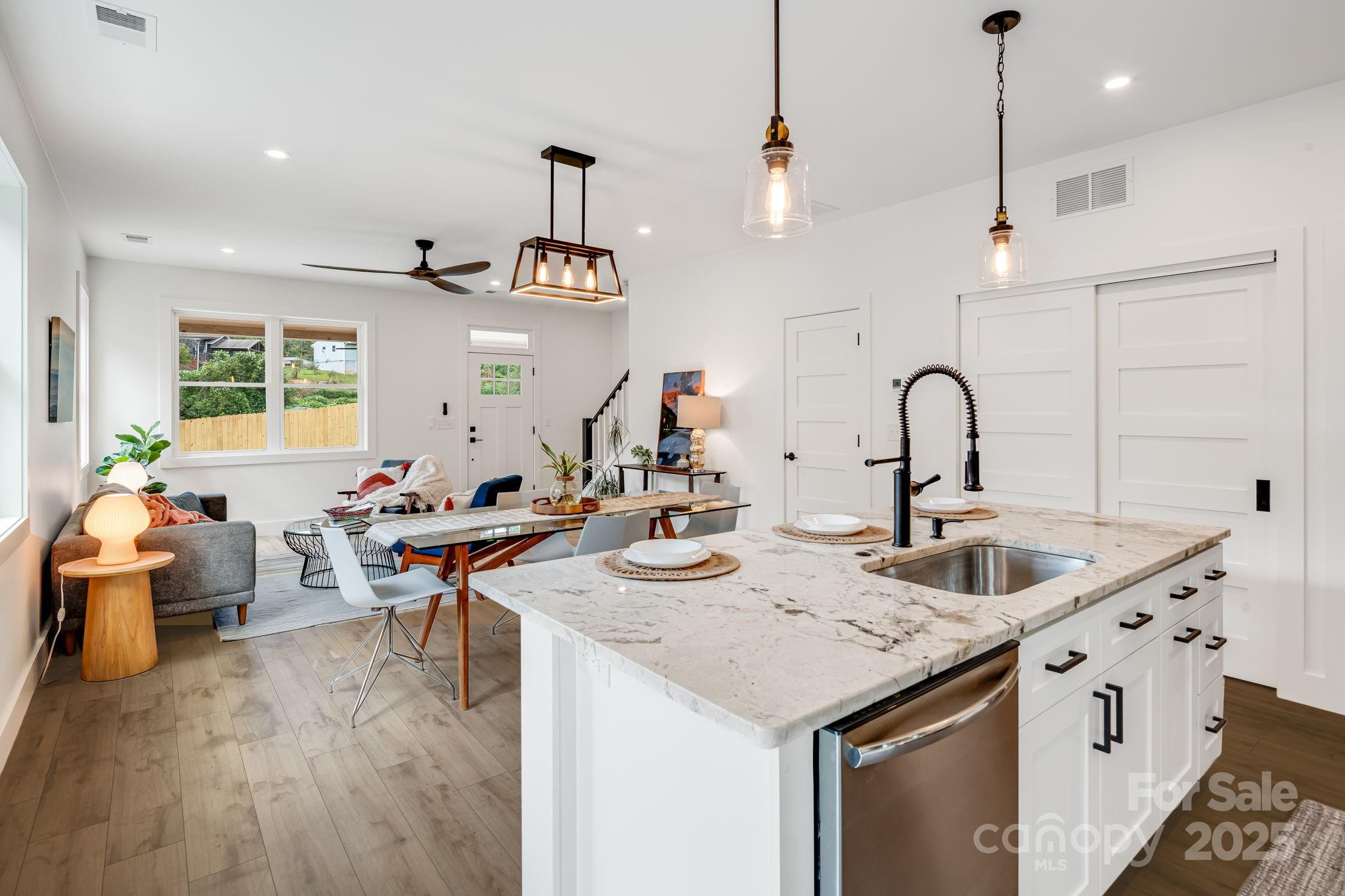 302 State Street Asheville NC 28806