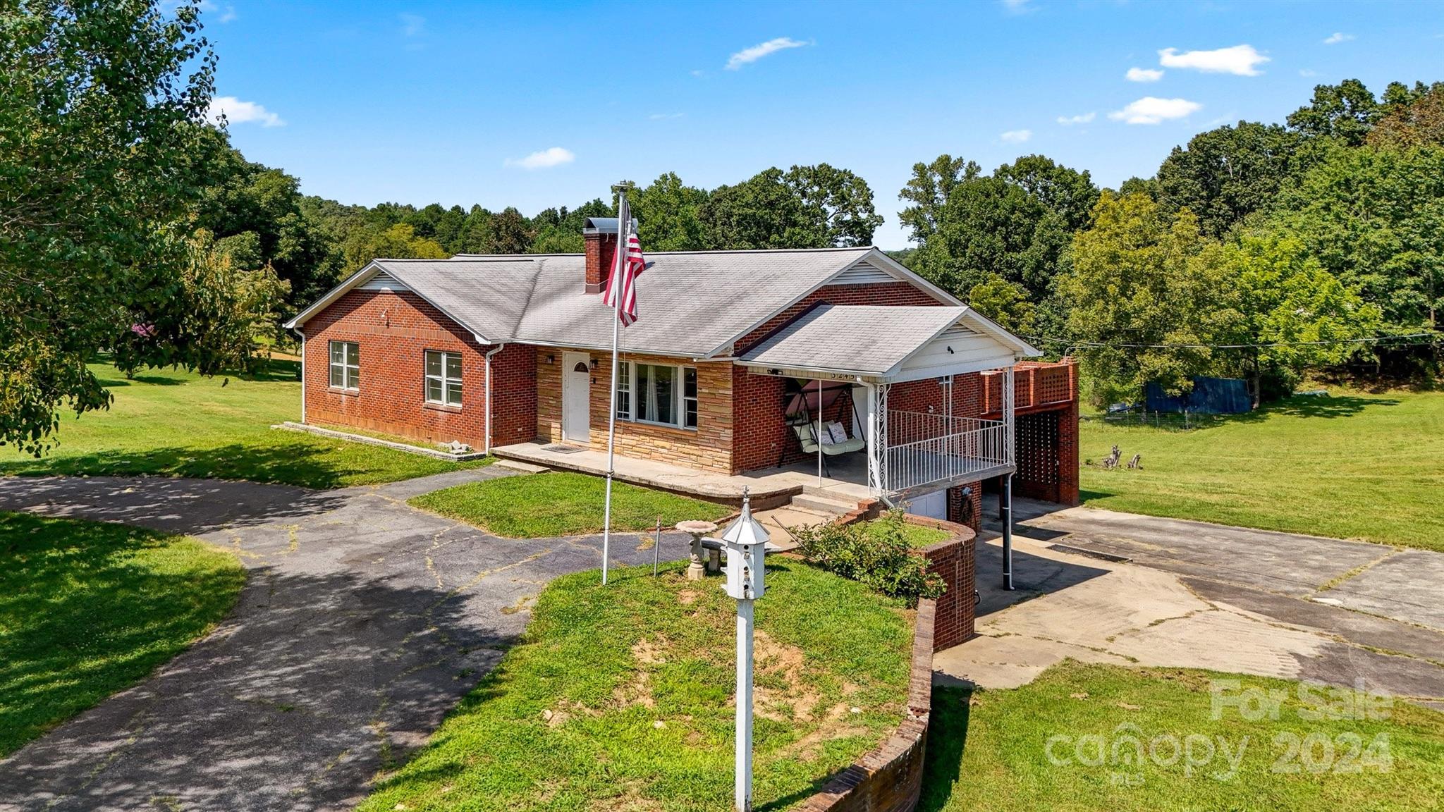 3245 Snow Creek Road NE Hickory NC 28601