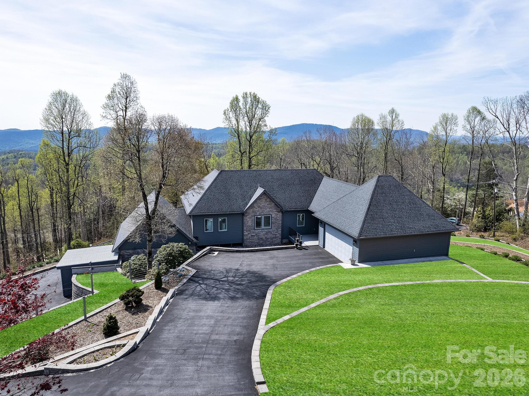 161 Birchwood Drive Hendersonville NC 28739