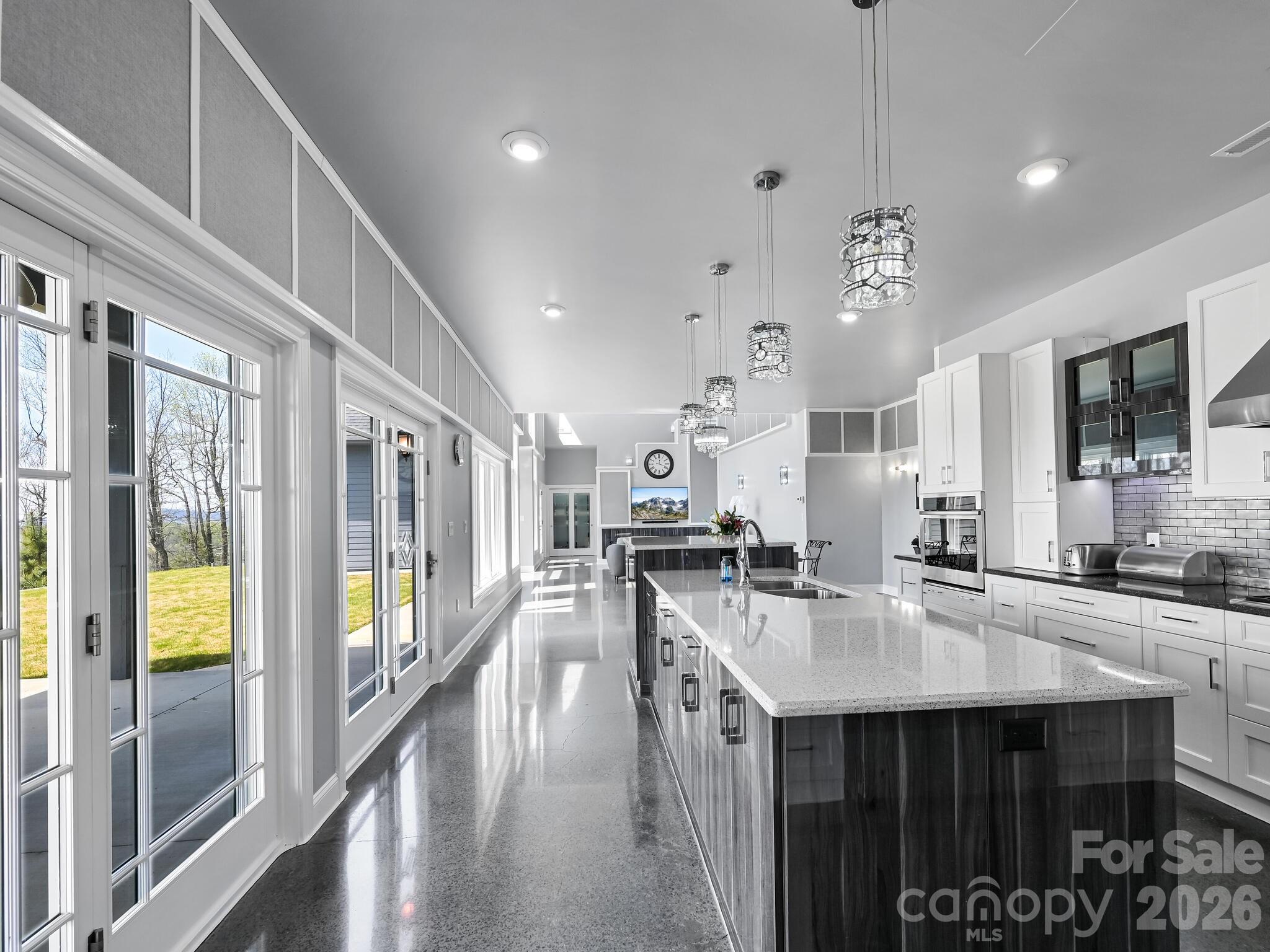161 Birchwood Drive Hendersonville NC 28739
