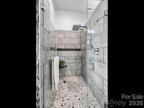 161 Birchwood Drive Hendersonville NC 28739