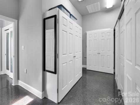 161 Birchwood Drive Hendersonville NC 28739