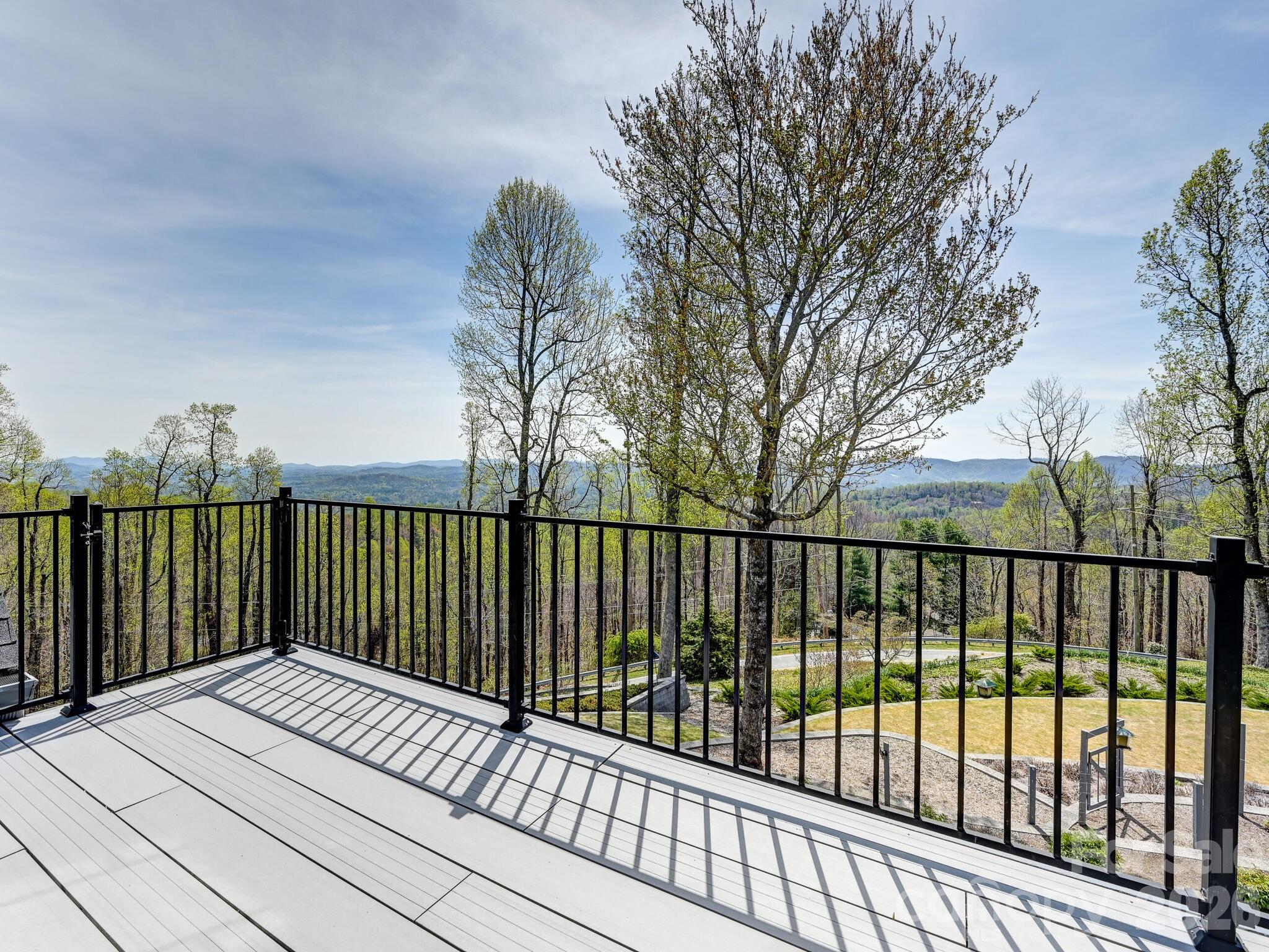 161 Birchwood Drive Hendersonville NC 28739