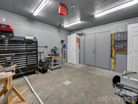 161 Birchwood Drive Hendersonville NC 28739