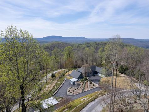 161 Birchwood Drive Hendersonville NC 28739
