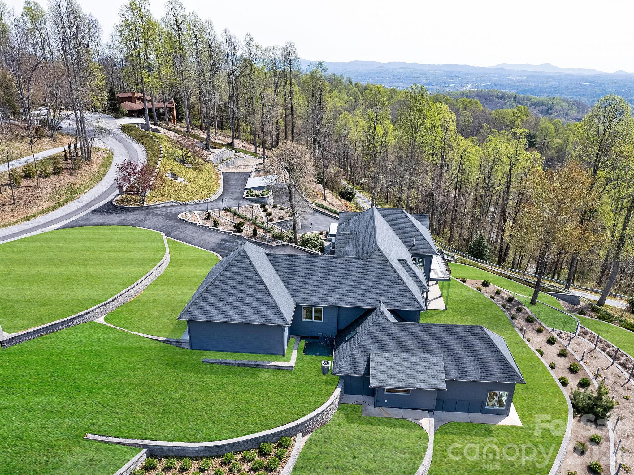 161 Birchwood Drive Hendersonville NC 28739