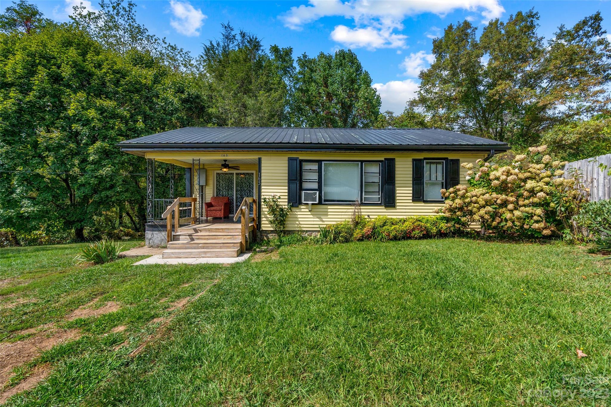 165 Ray Street Waynesville NC 28786