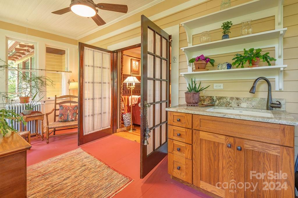 116 Flint Street Asheville NC 28801