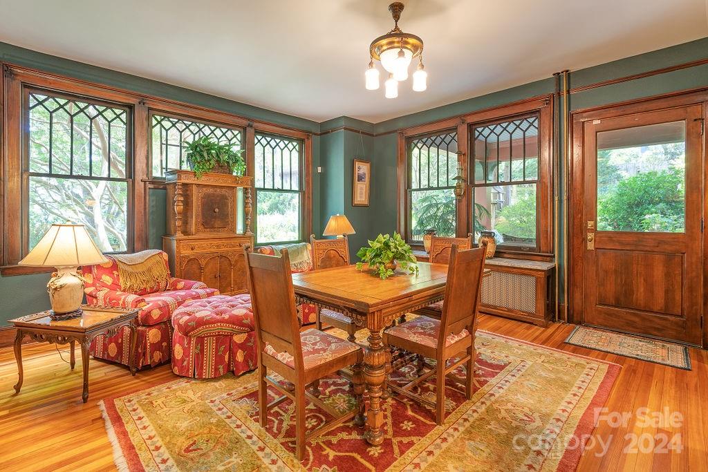 116 Flint Street Asheville NC 28801