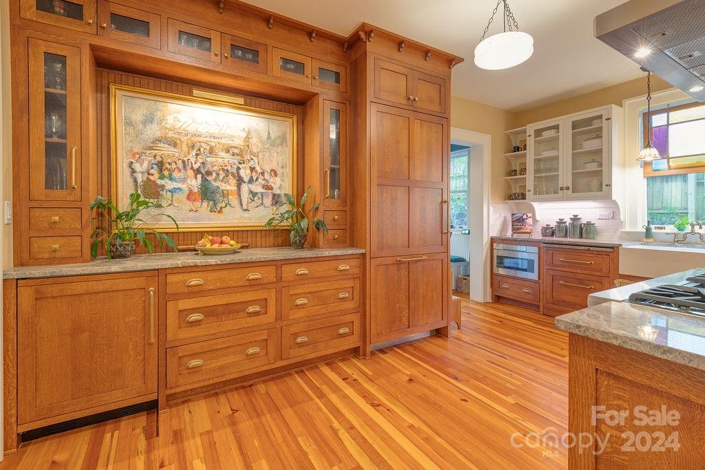 116 Flint Street Asheville NC 28801