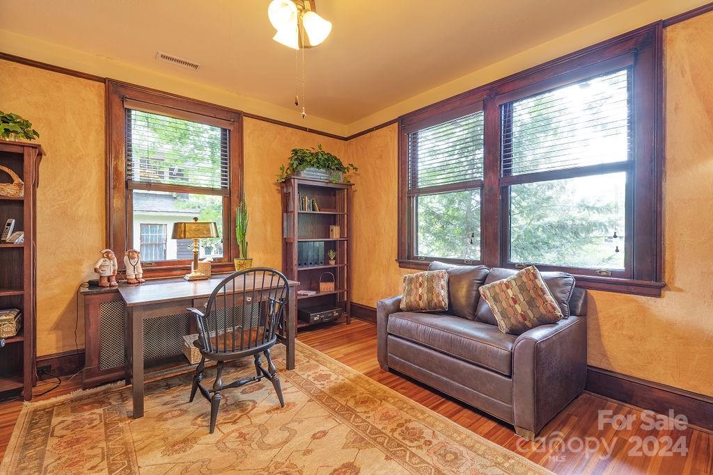 116 Flint Street Asheville NC 28801
