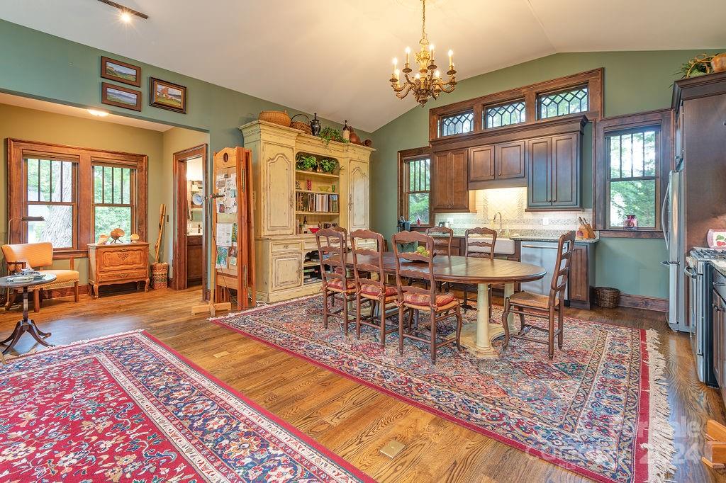116 Flint Street Asheville NC 28801