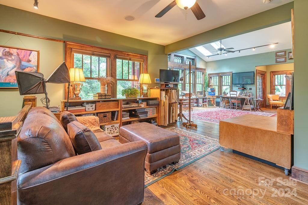 116 Flint Street Asheville NC 28801