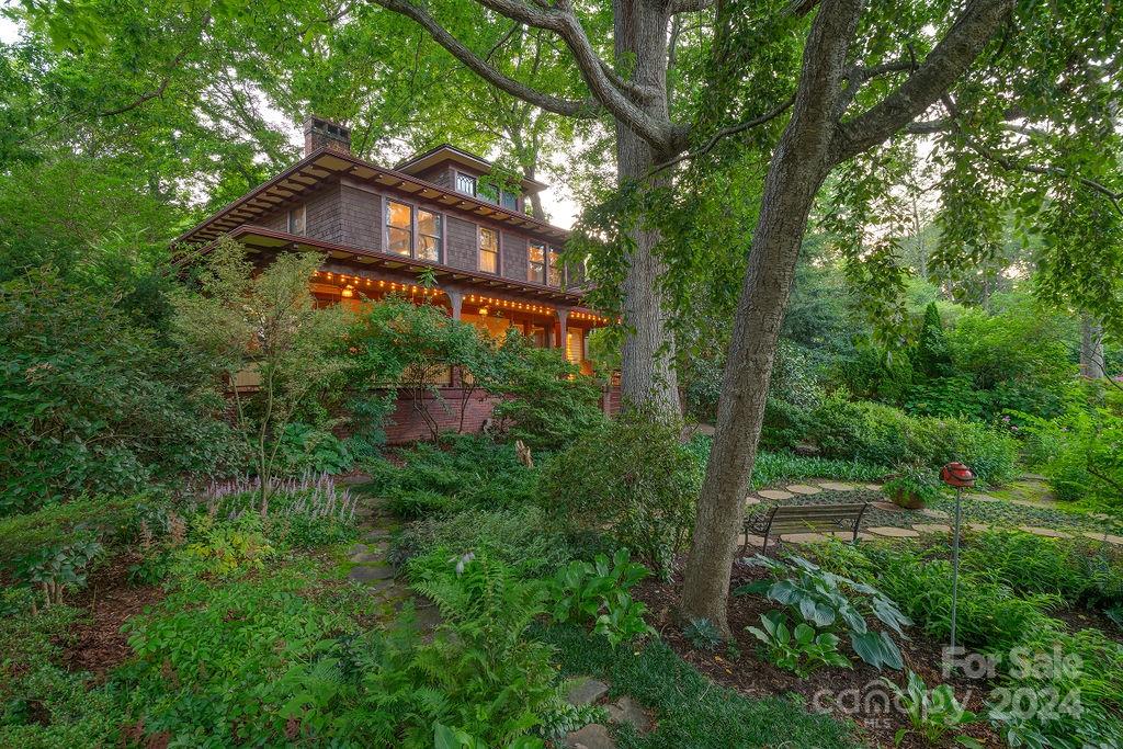 116 Flint Street Asheville NC 28801