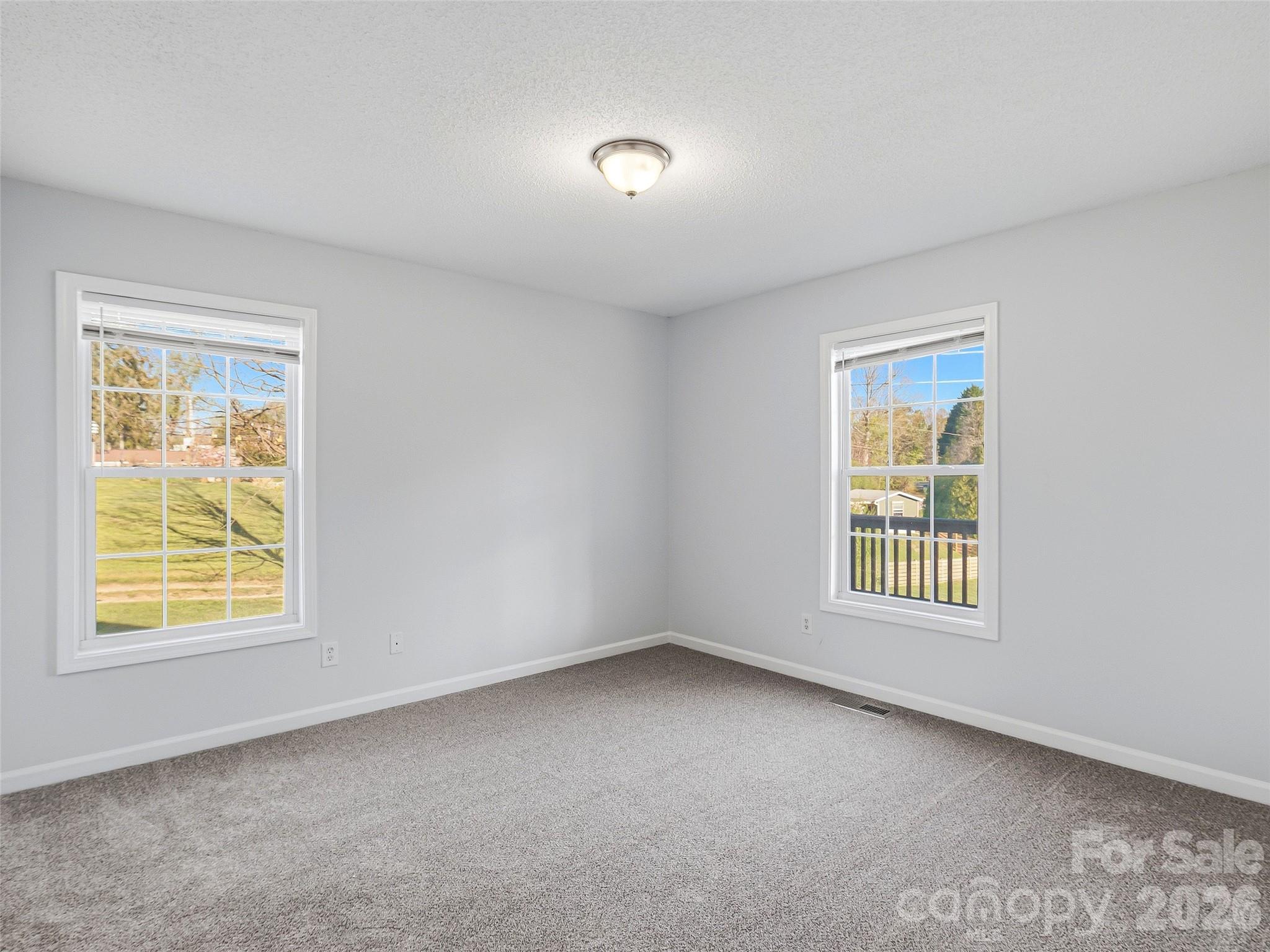 21 Shelburne Drive Asheville NC 28806