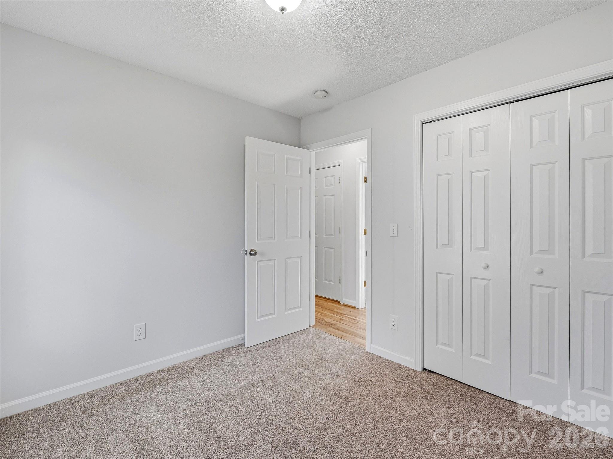 21 Shelburne Drive Asheville NC 28806