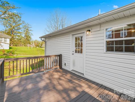21 Shelburne Drive Asheville NC 28806