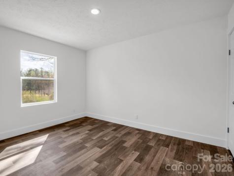 129 Haven Road East Flat Rock NC 28726