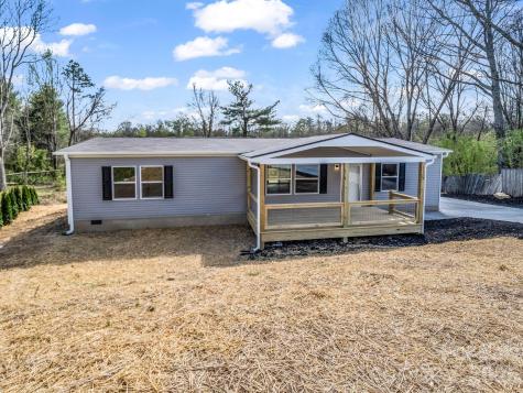 129 Haven Road East Flat Rock NC 28726