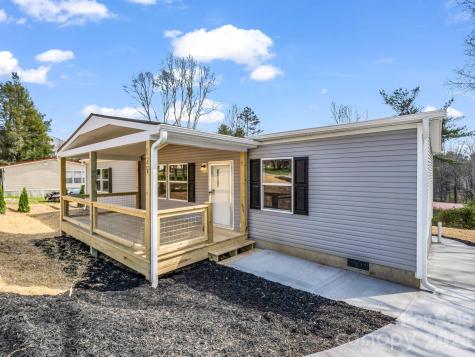 129 Haven Road East Flat Rock NC 28726