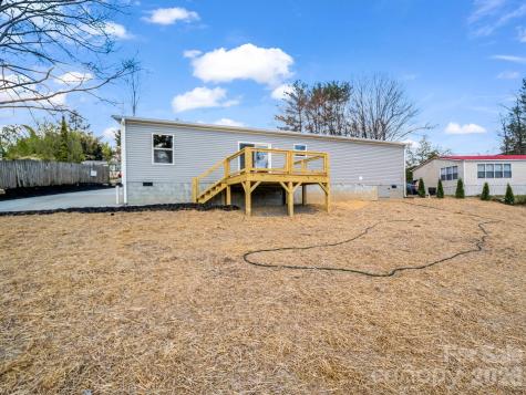 129 Haven Road East Flat Rock NC 28726