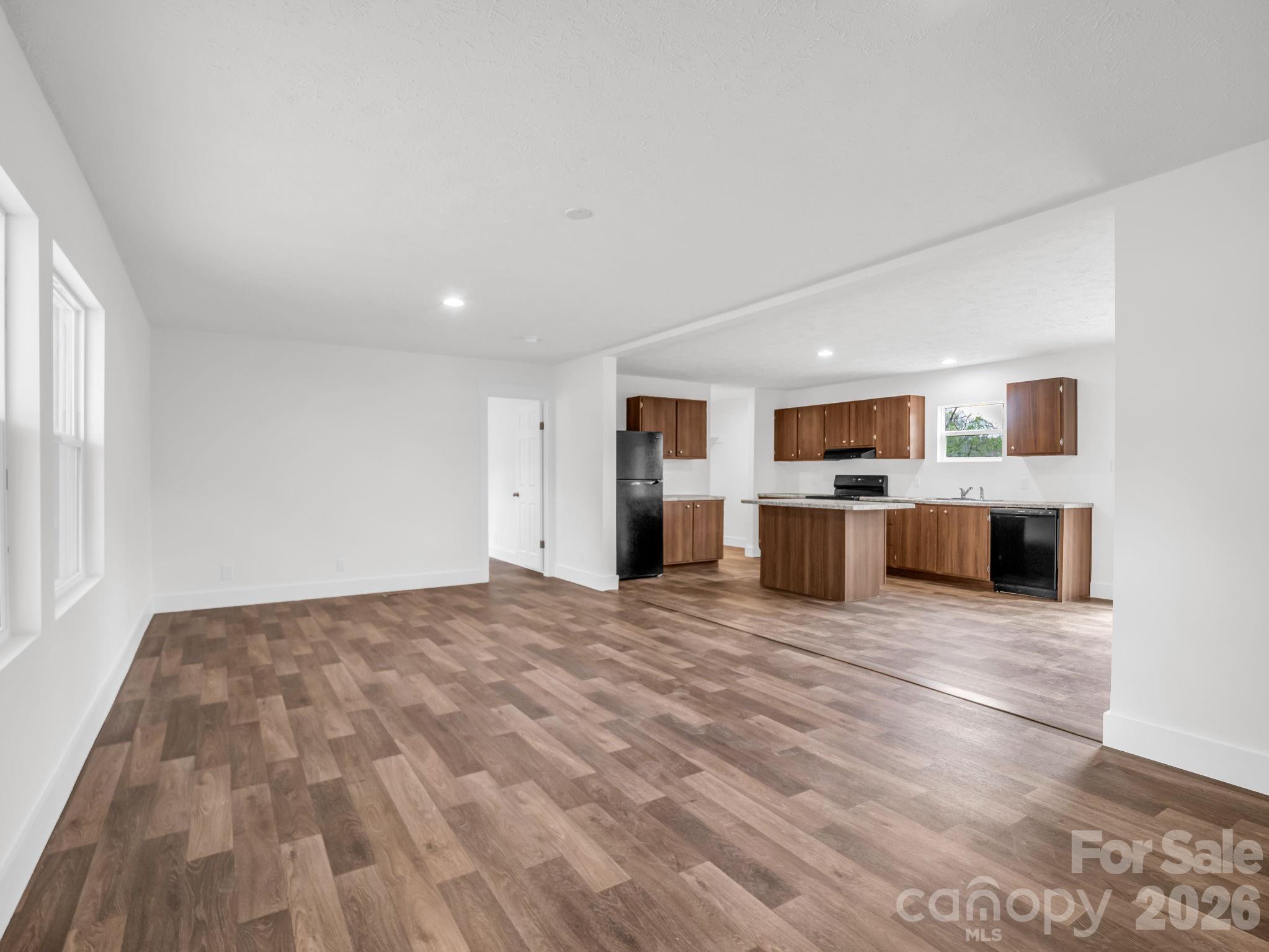 129 Haven Road East Flat Rock NC 28726