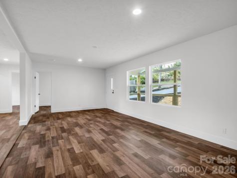 129 Haven Road East Flat Rock NC 28726