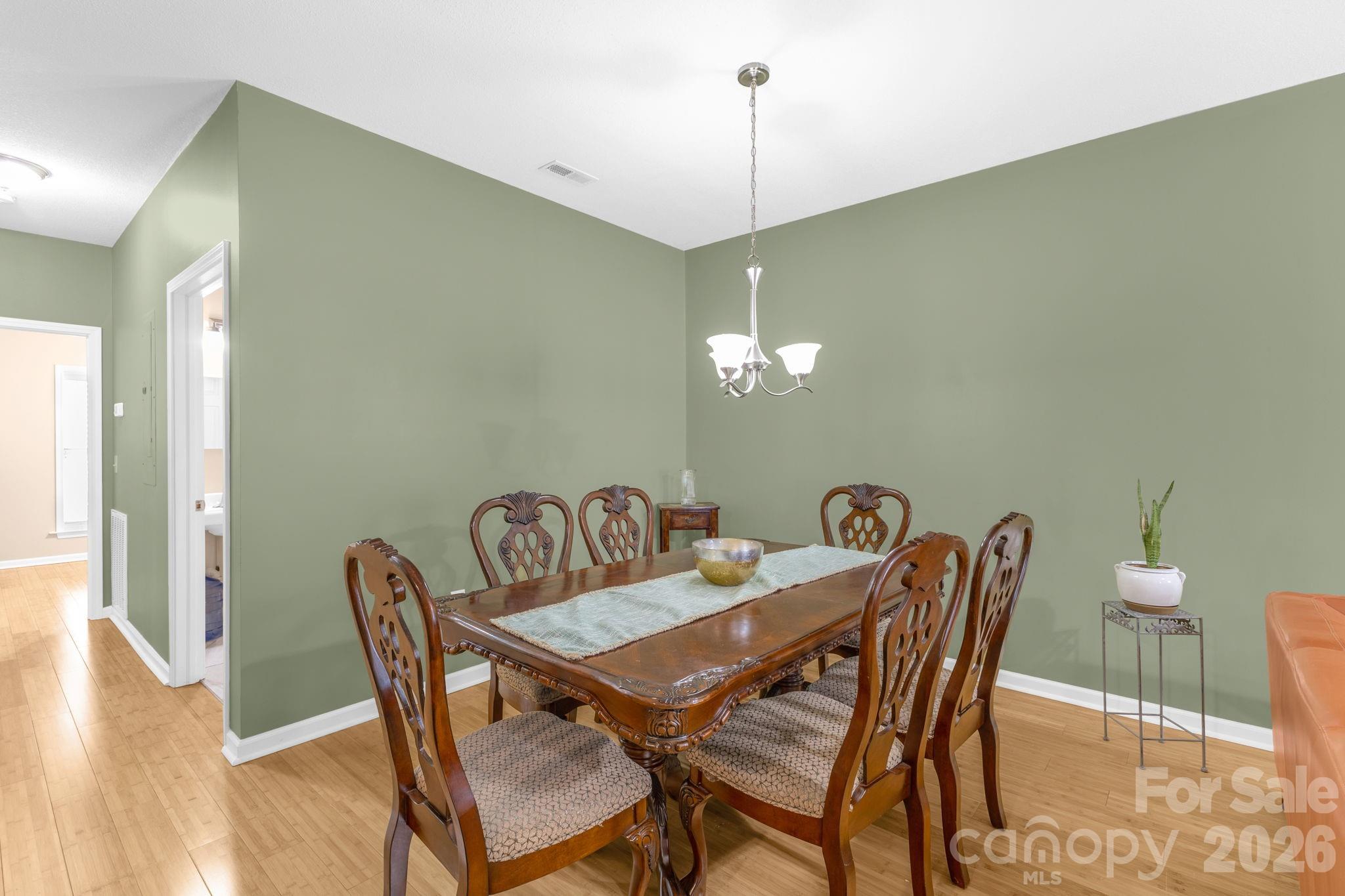 709 Villas Court Asheville NC 28806