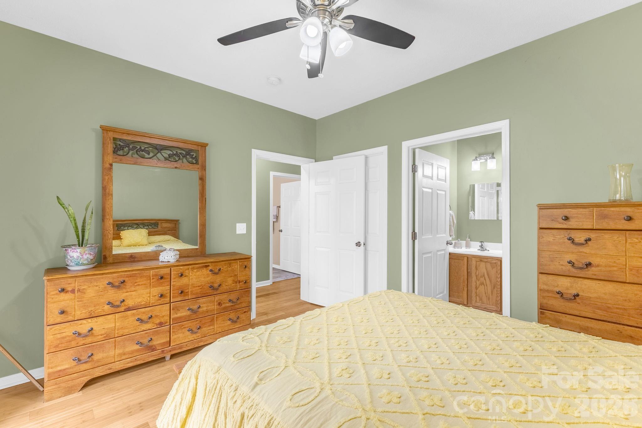 709 Villas Court Asheville NC 28806