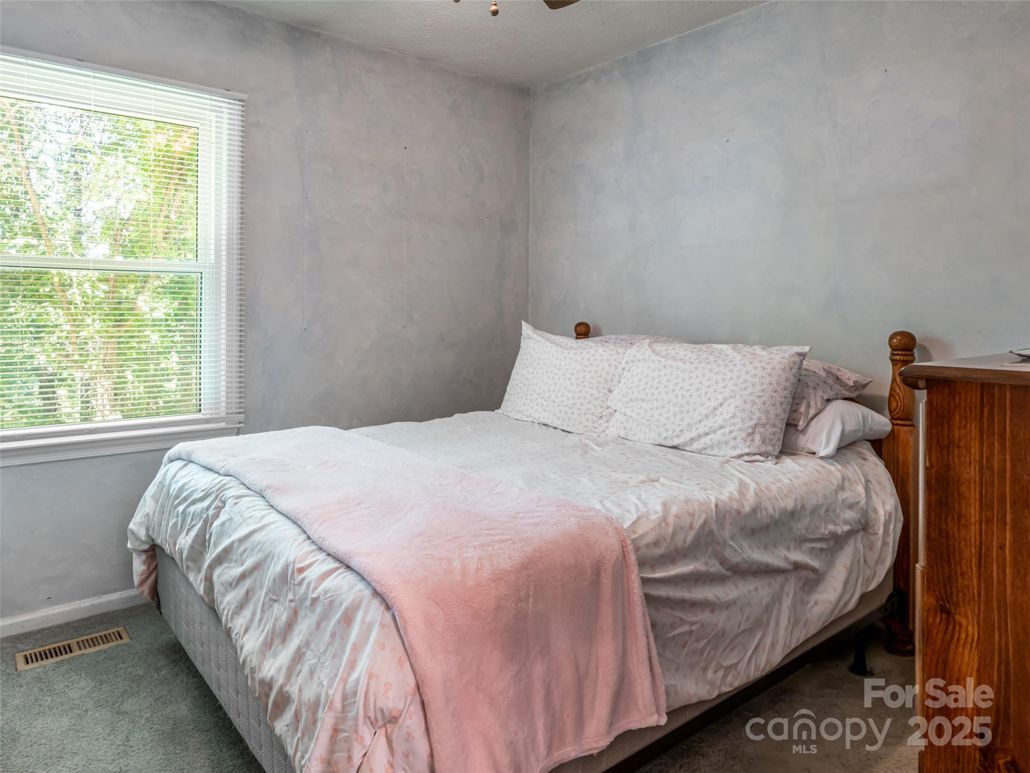 50 Tuckaway Drive Asheville NC 28803