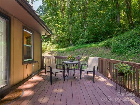 50 Tuckaway Drive Asheville NC 28803