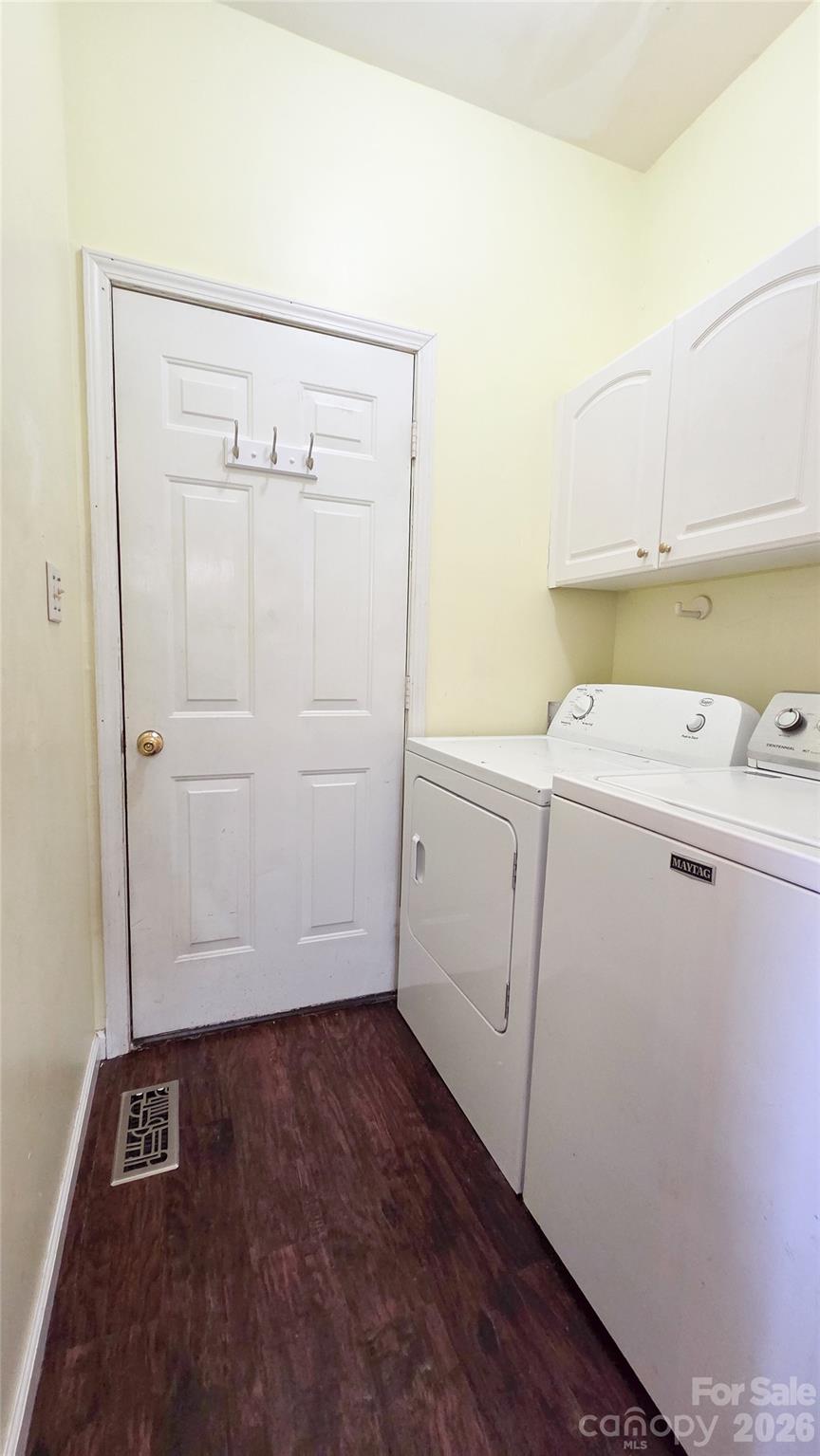 28 Sweetbriar Court Asheville NC 28803