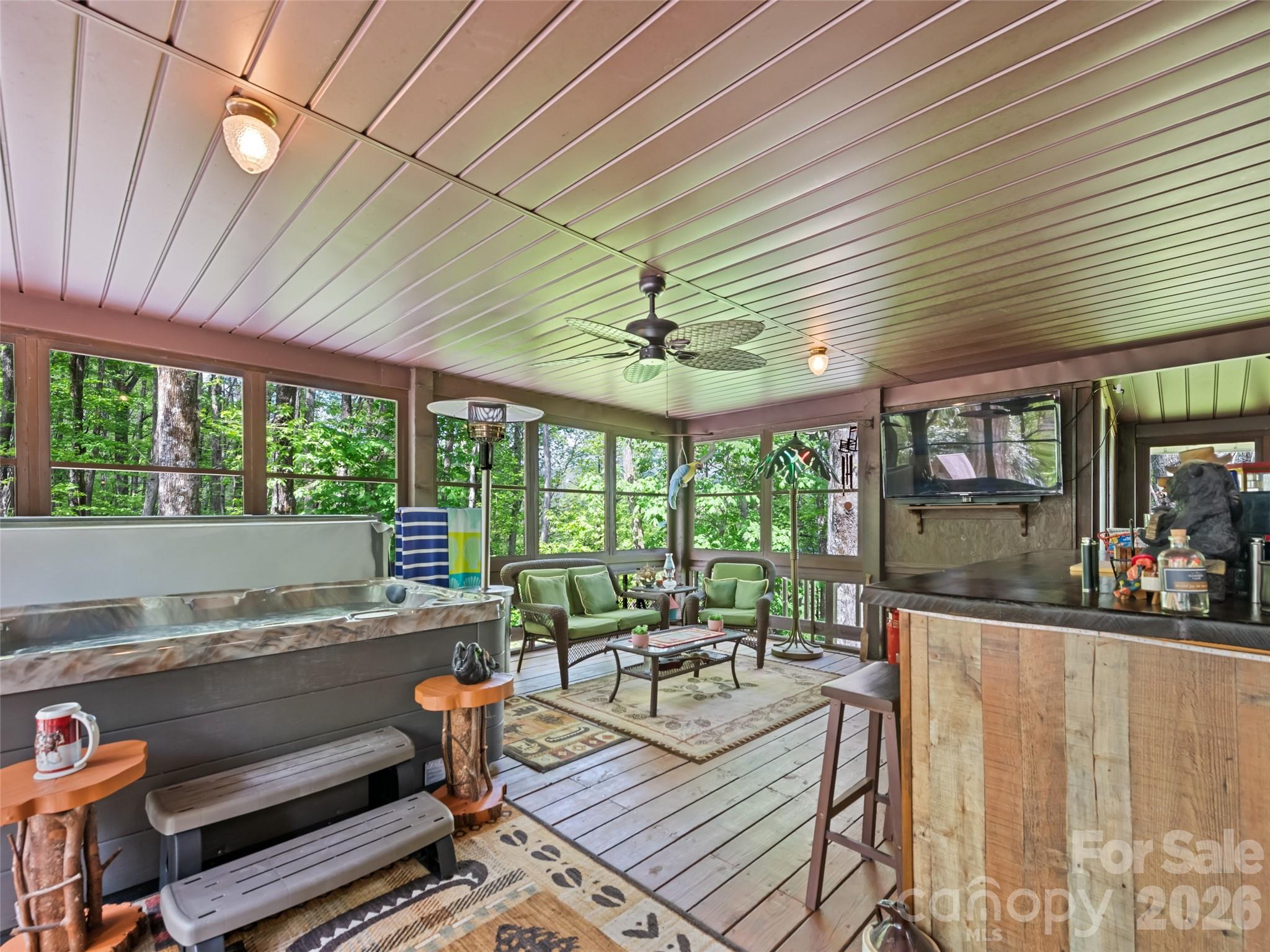 2863 Heath Peak Road Waynesville NC 28785