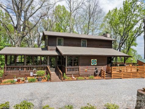 2863 Heath Peak Road Waynesville NC 28785