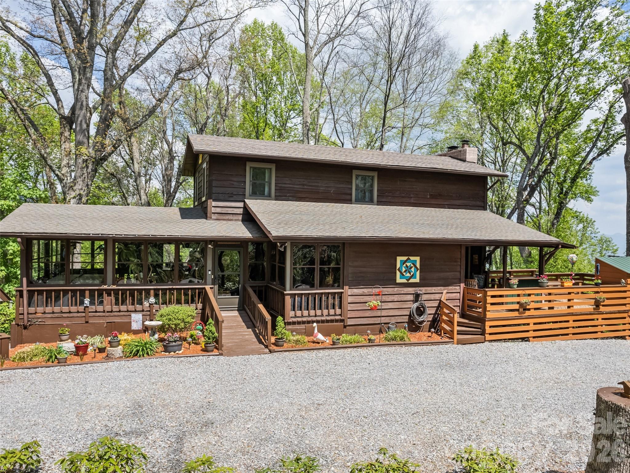 2863 Heath Peak Road Waynesville NC 28785
