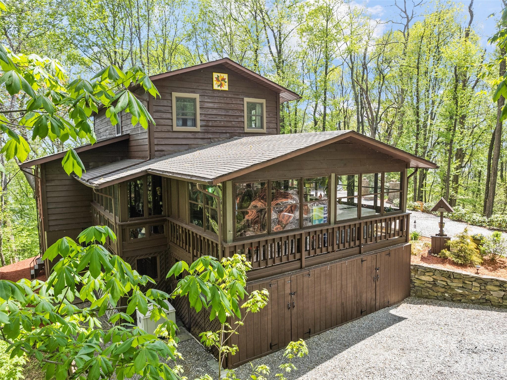 2863 Heath Peak Road Waynesville NC 28785