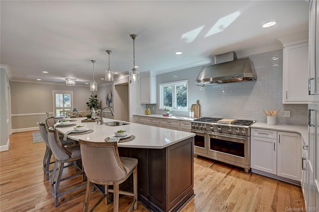 3510 Ravencliff Drive Charlotte NC 28226