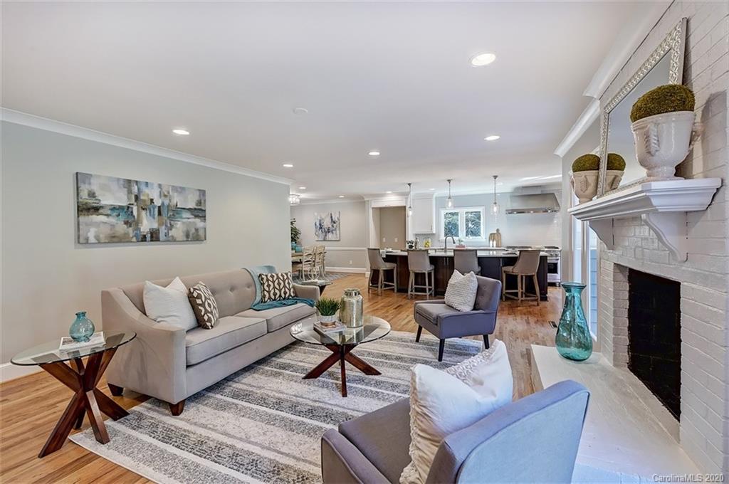 3510 Ravencliff Drive Charlotte NC 28226